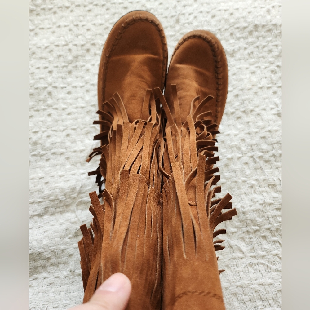 Fringed Tan Suede Boots - Picture 4 of 8